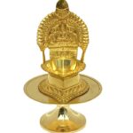 Brass kamatchi Villaku with Brass chowki